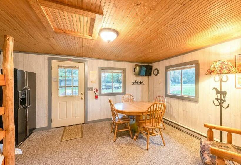 فندق صغير Spur Of The Moment Ranch