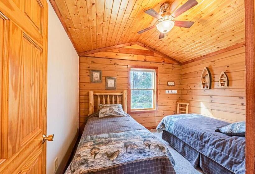 فندق صغير Spur Of The Moment Ranch