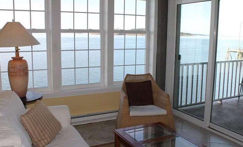 فندق صغير The Inn On The Wharf