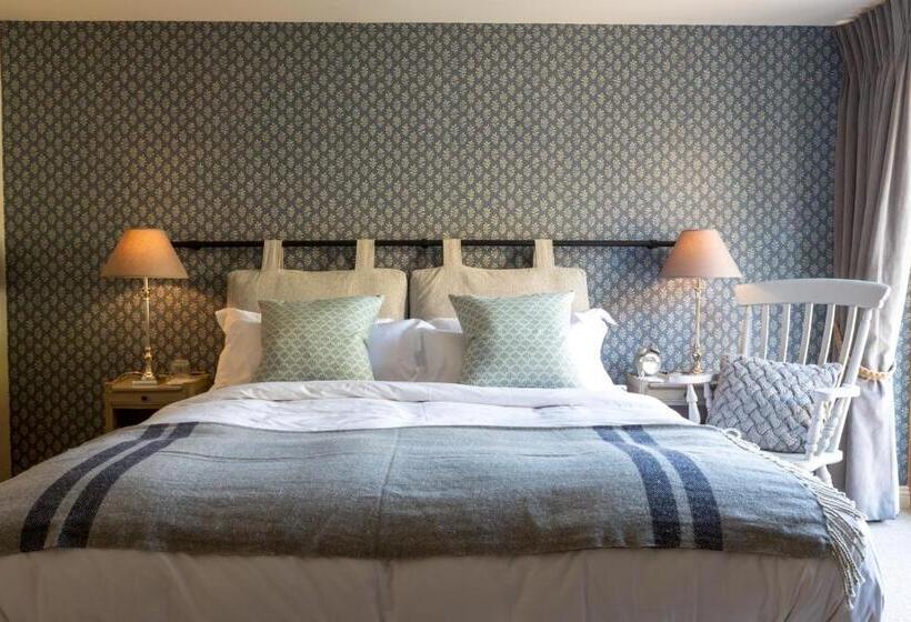 הוסטל The Lion Bicester