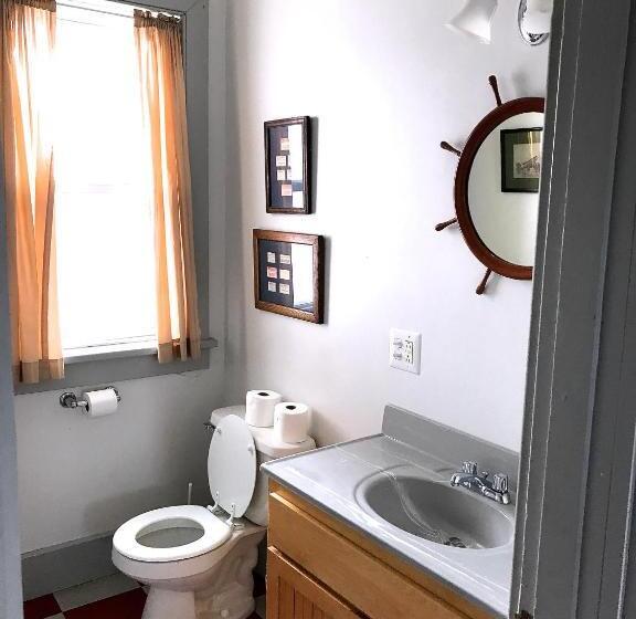 فندق صغير West Quoddy Station Llc