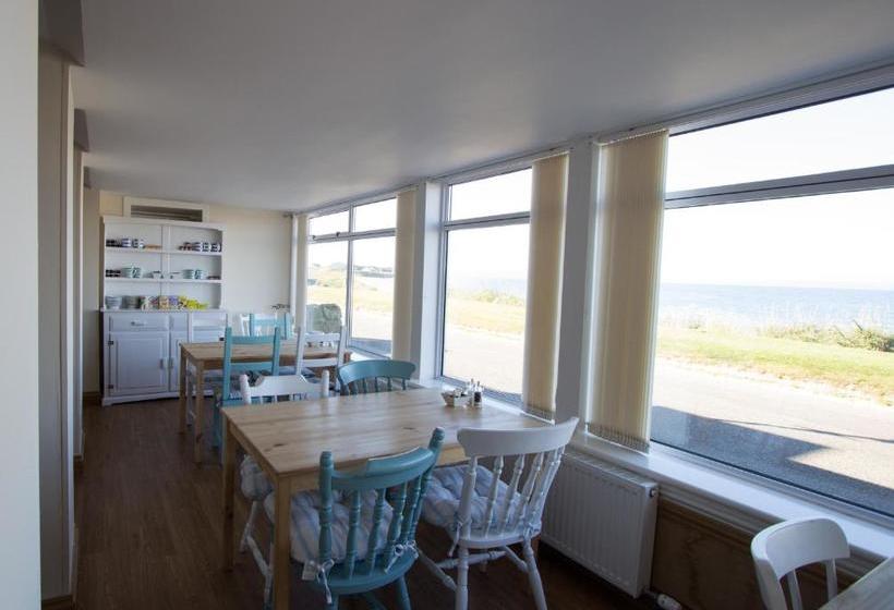 Bed and Breakfast Caledonian House