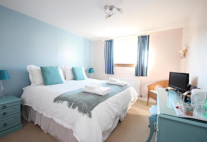 Bed and Breakfast Caledonian House