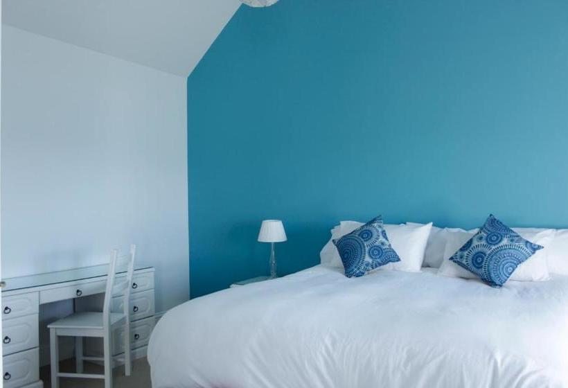 Bed and Breakfast Caledonian House