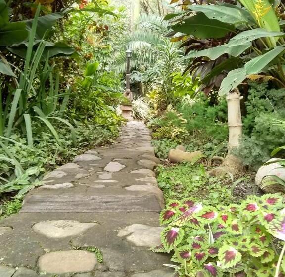 Bed and Breakfast El Jardin Colonial