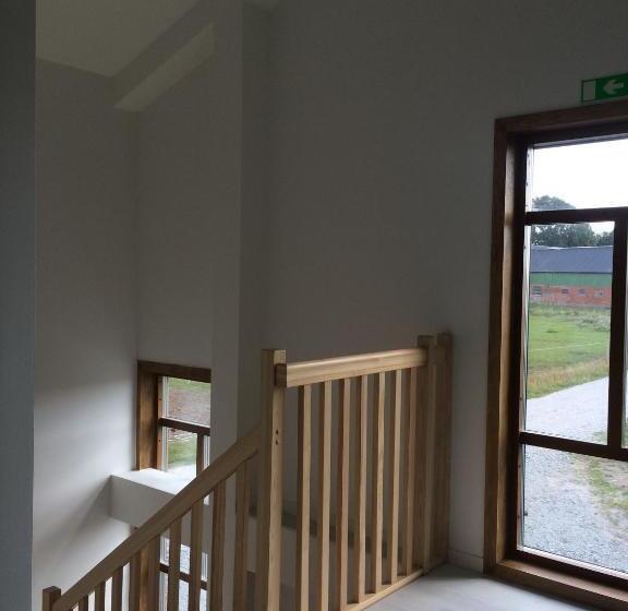 مبيت وإفطار Flyingehus Gårdshotell