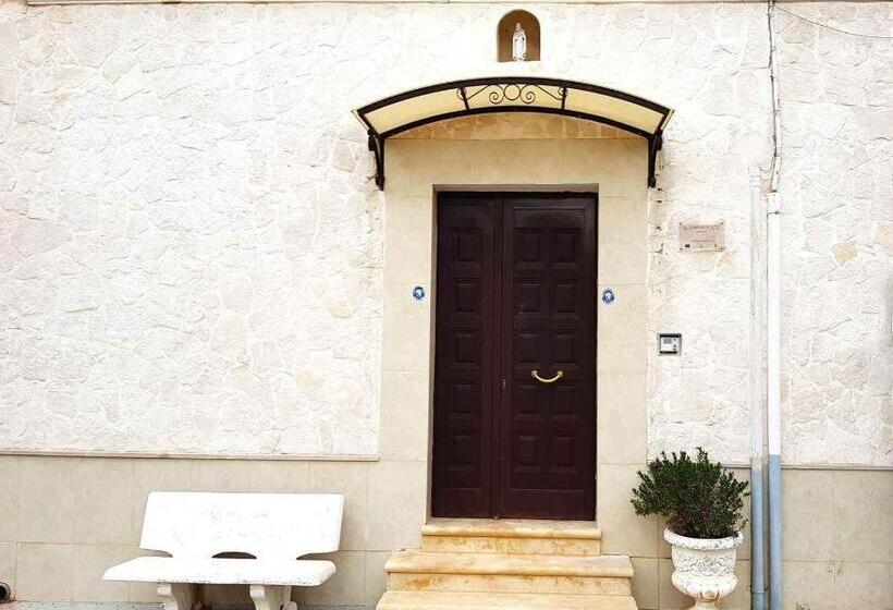 مبيت وإفطار Il Giardino Di Niu