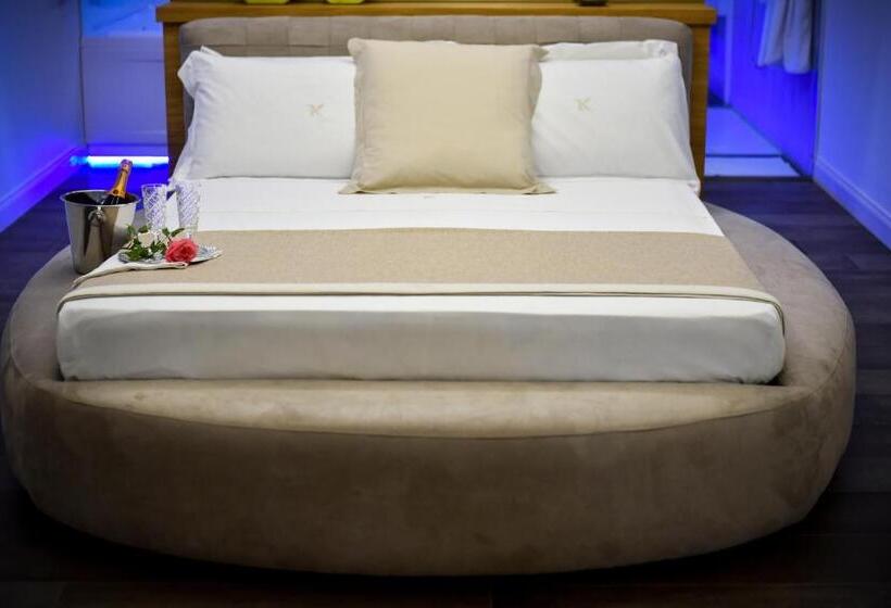 Bed and Breakfast Kete Deluxe Rooms