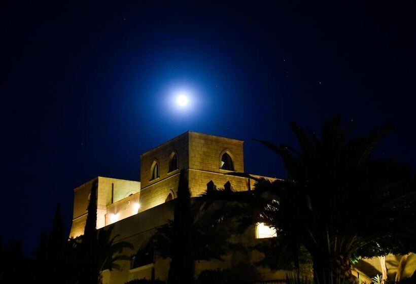 Bed and Breakfast Kete Deluxe Rooms