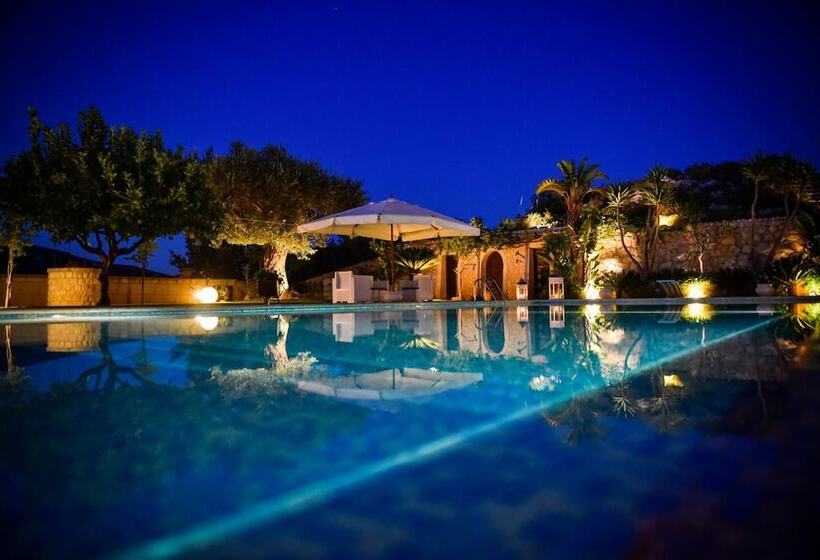 Bed and Breakfast Kete Deluxe Rooms