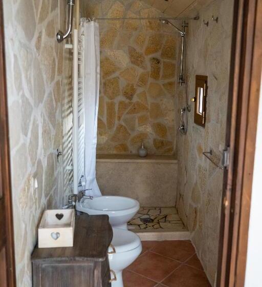 مبيت وإفطار La Sosta Di Silla