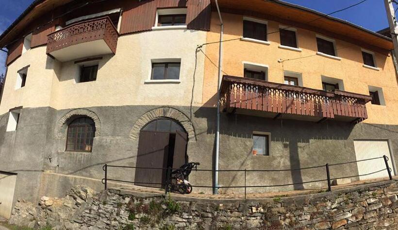 مبيت وإفطار Le Coeur 1210