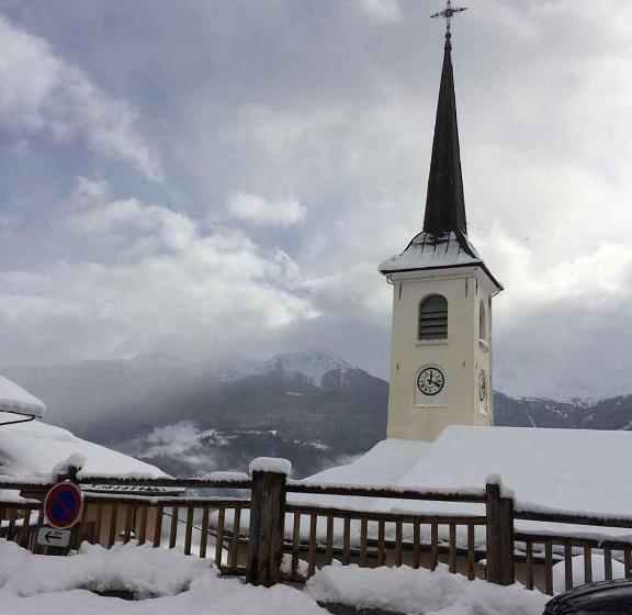 مبيت وإفطار Le Coeur 1210