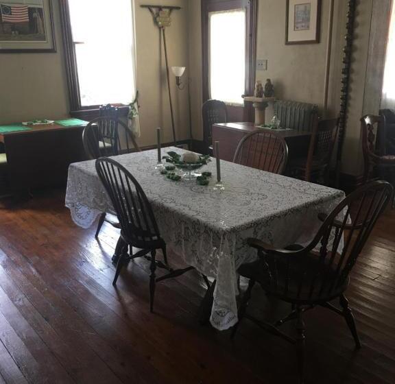 مبيت وإفطار Lizard Creek Inn