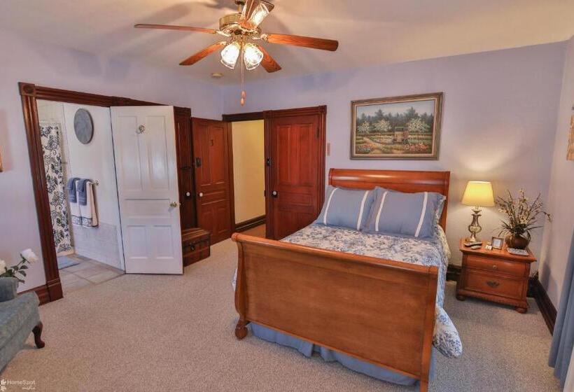 مبيت وإفطار Lizard Creek Inn