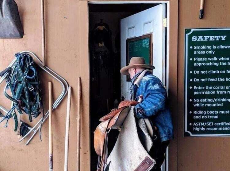 צימר Montana Hill Guest Ranch