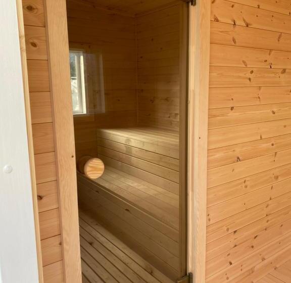 مبيت وإفطار Norrfly Herrgård