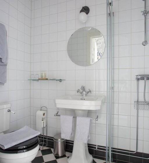 مبيت وإفطار Norrfly Herrgård