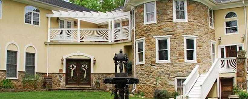 צימר Stone Manor Boutique Inn