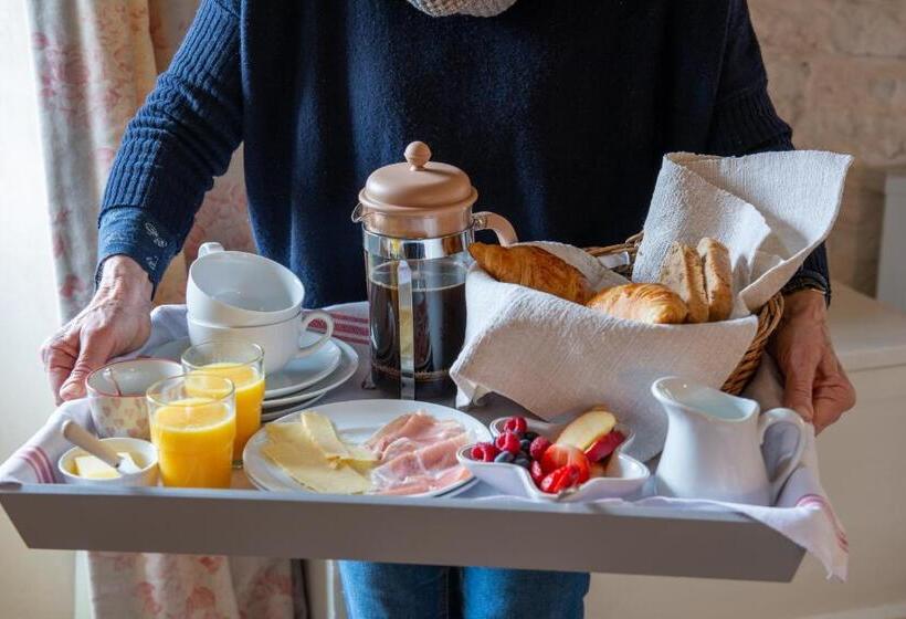 住宿加早餐  The Barn At Amberwell