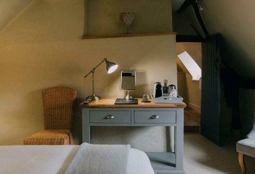 住宿加早餐  The Pointer