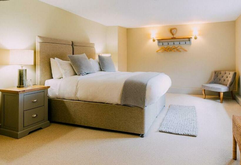 住宿加早餐  The Pointer