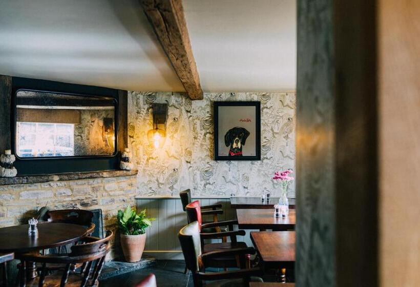 住宿加早餐  The Pointer