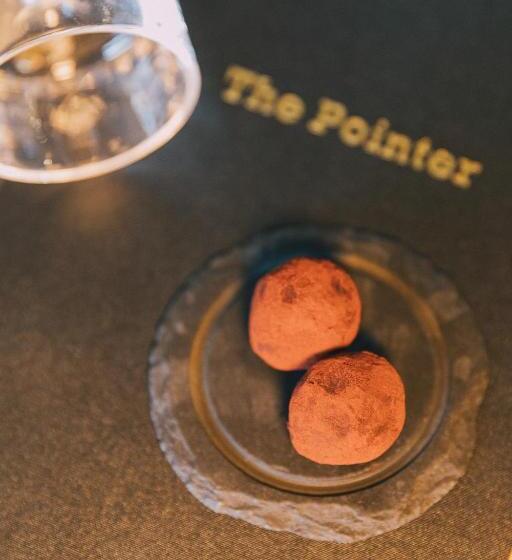 住宿加早餐  The Pointer