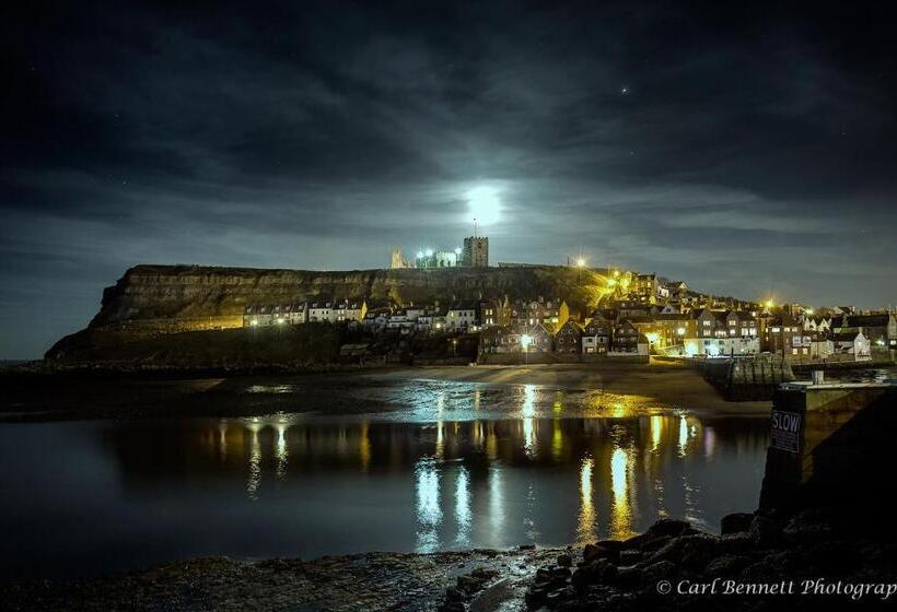 مبيت وإفطار The Windmill Inn   Whitby