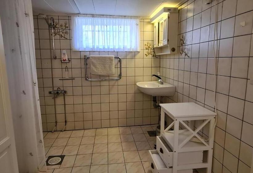 住宿加早餐  Villa Luna Breakfast