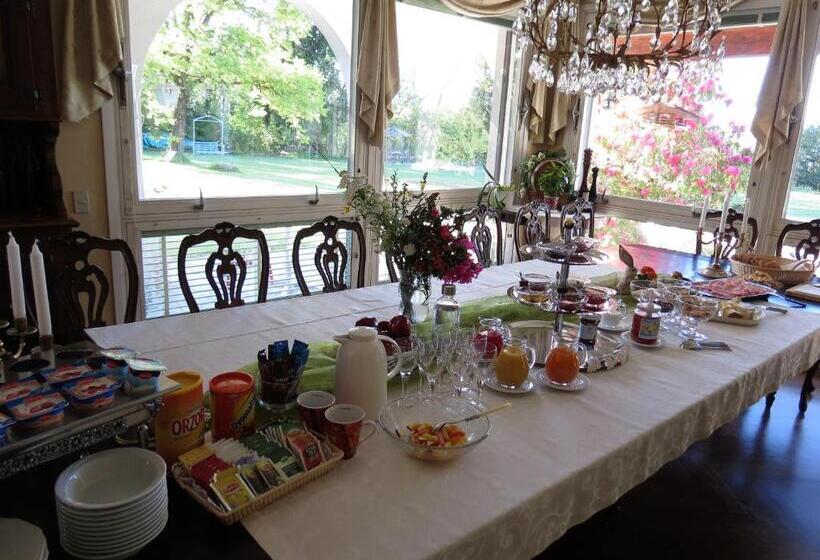 مبيت وإفطار Villa Morissolina