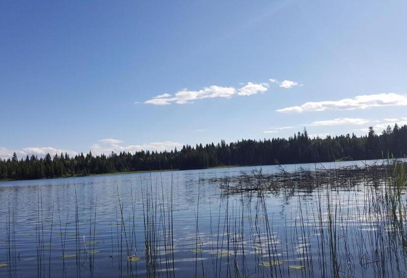 민박 Wettstone Guest Ranch