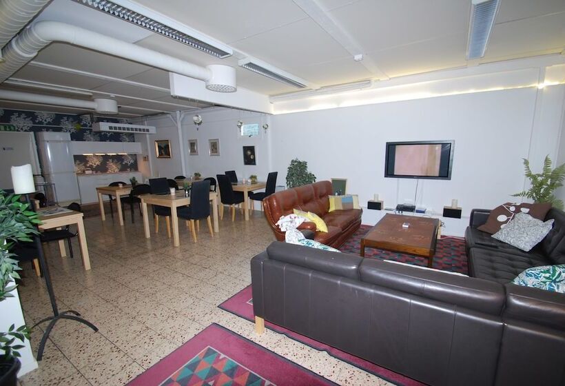 Björnlokan Bed & Breakfast