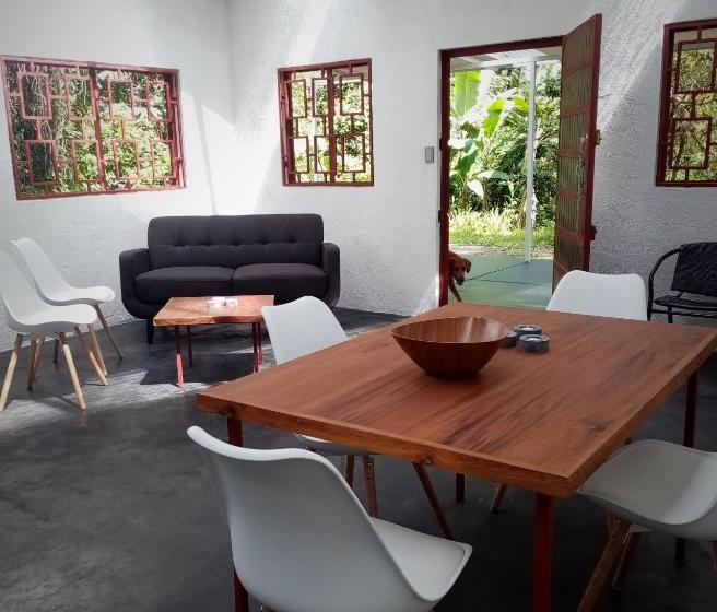 旅馆 Bolita Trails And Lodging