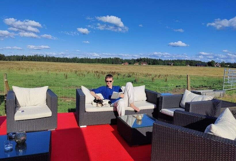 Charlottenlund Hotel & Restaurant