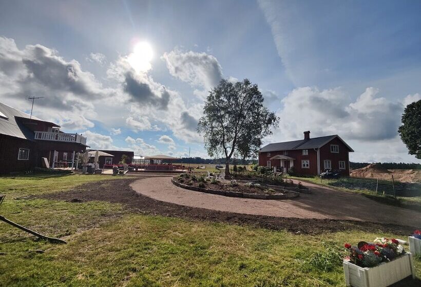 Charlottenlund Hotel & Restaurant