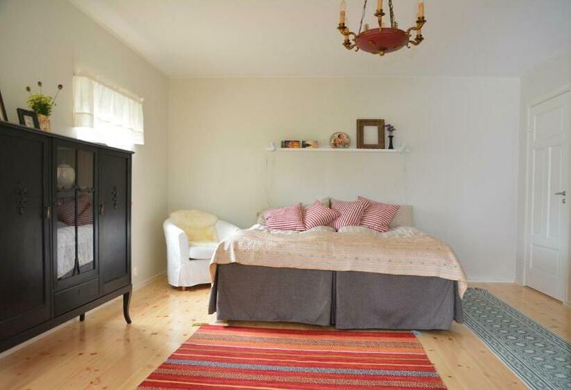 Degebergagården B&b