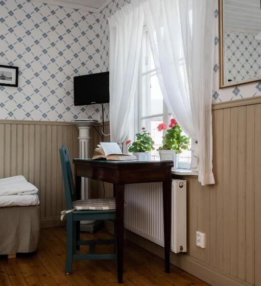 Enångers Bed And Breakfast