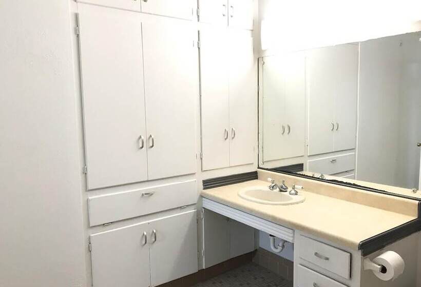 Gulfway Motel And Restaurant