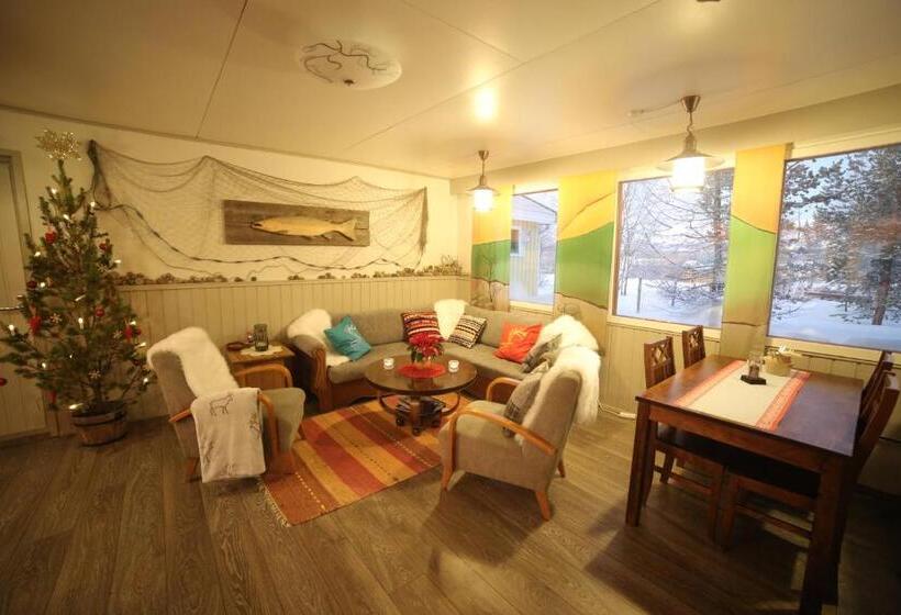 Holiday Village Nuorgamin Lomakeskus