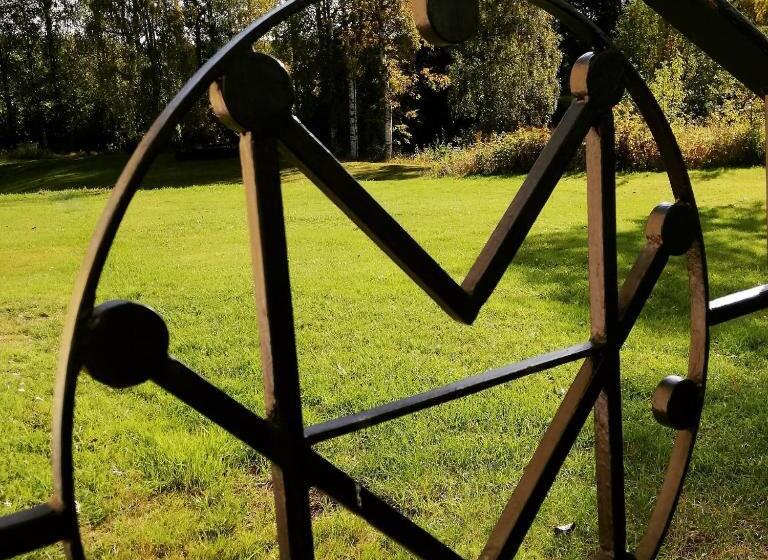 פונדק Melderstein Herrgård