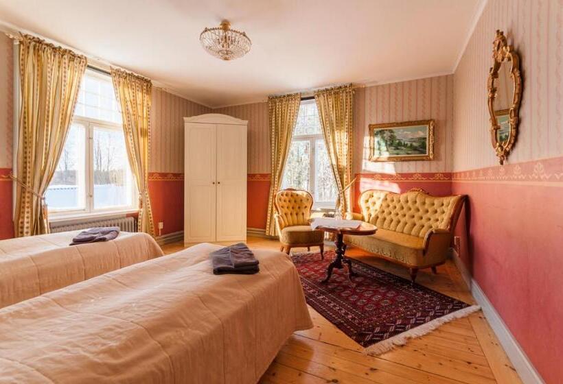 여관 Melderstein Herrgård