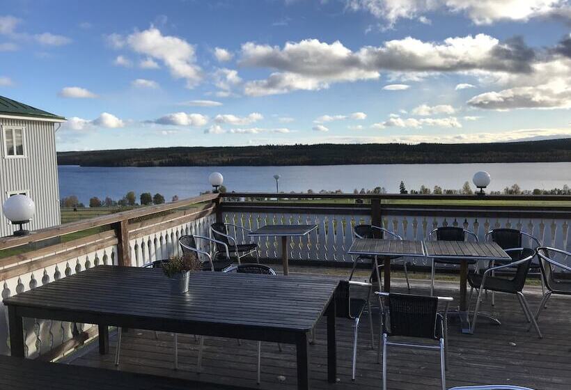 여관 Wångens Wärdshus