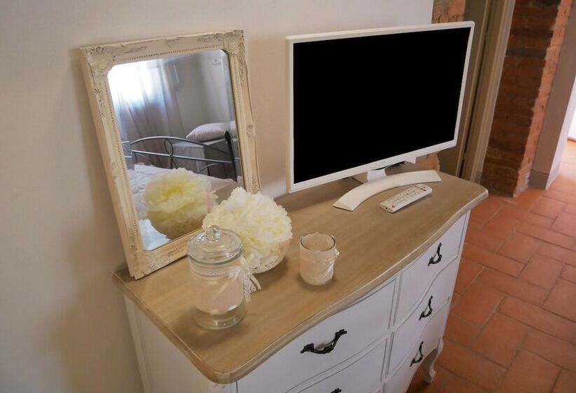 בית מלון כפרי Agriturismo Due Comuni