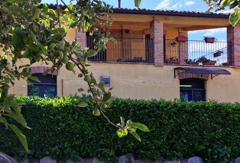 فندق Agriturismo Il Colore Del Grano