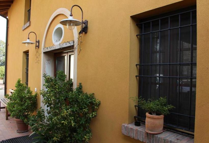 فندق Agriturismo Podere Casino