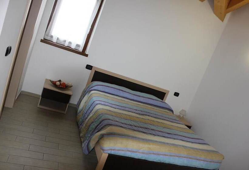 בית מלון כפרי Albergo Miramonti La Pozza