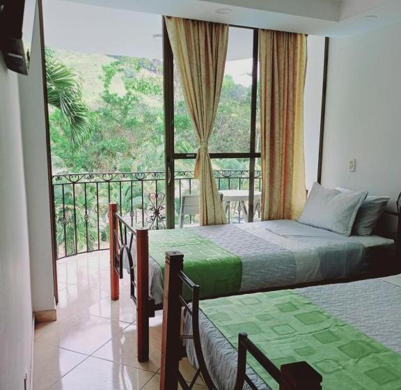 ホテル Campestre La Gaitana