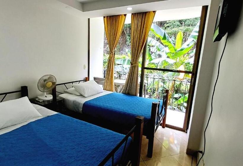 ホテル Campestre La Gaitana