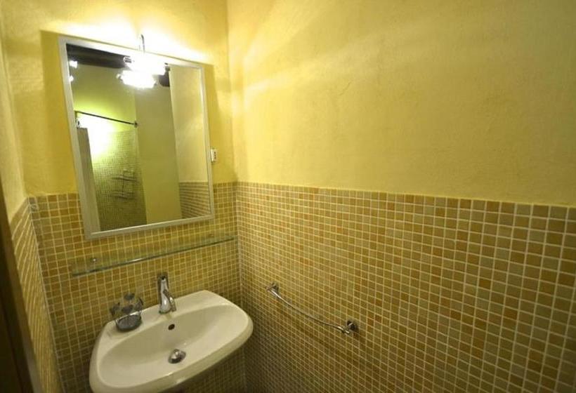 فندق Farmhouse Tuscany